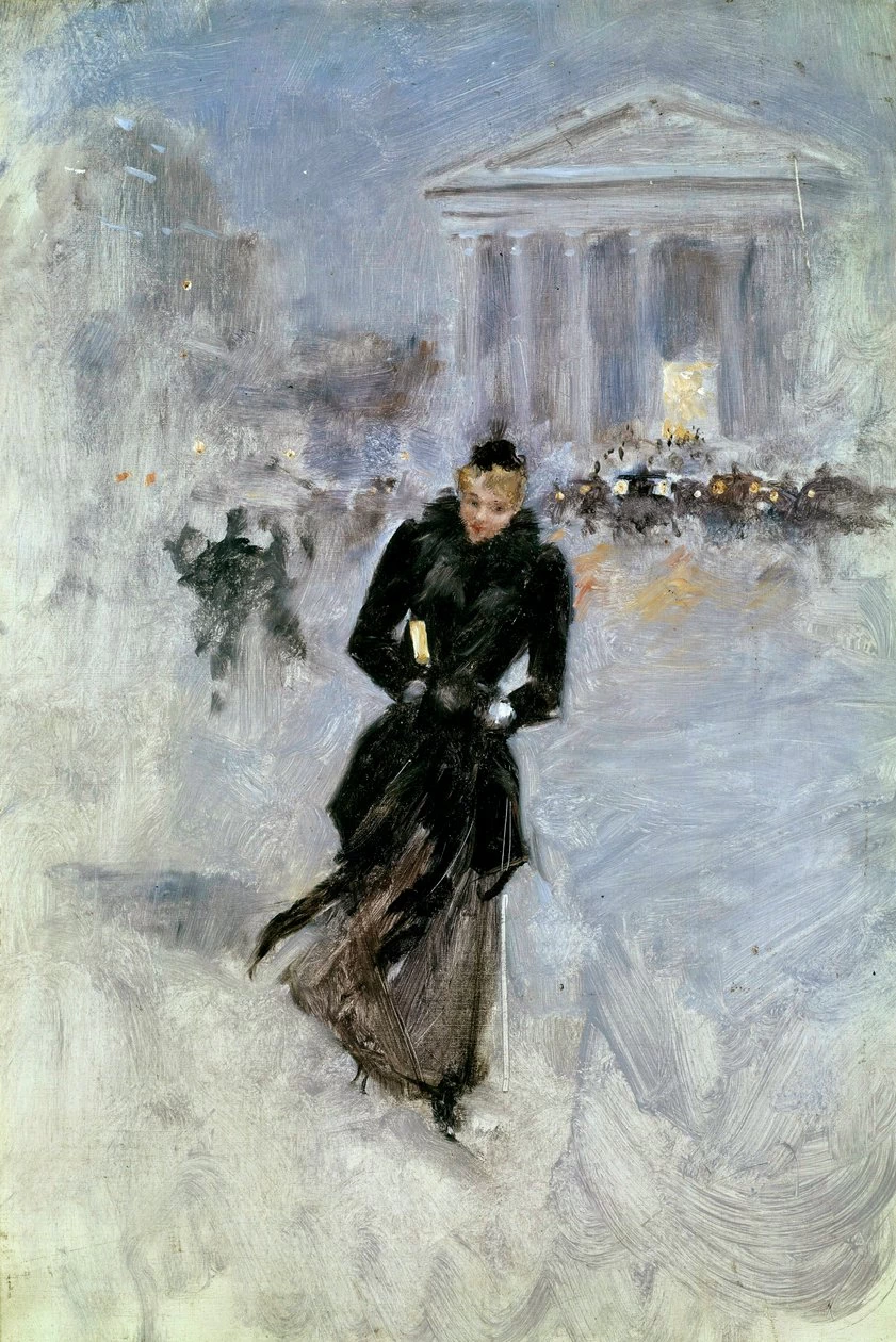 Giovane donna elegante con il boa in rue Royale a Parigi